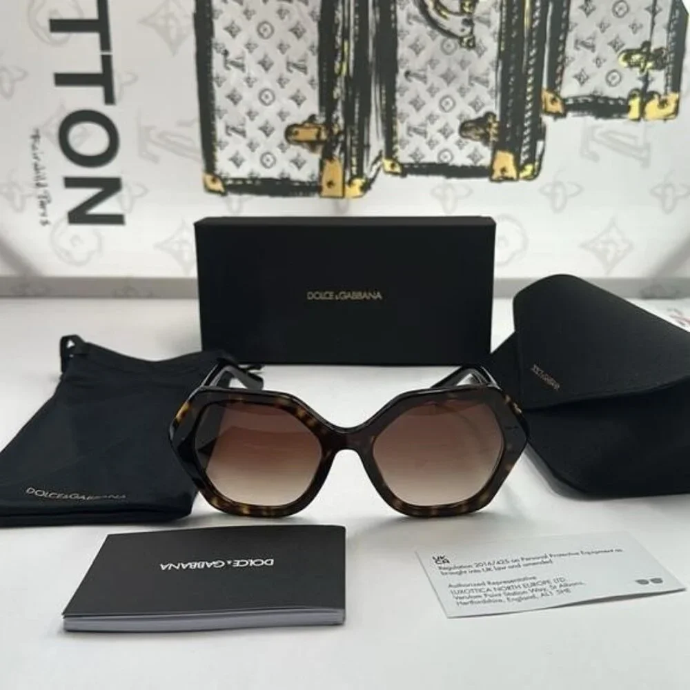 💯 - New Authentic DOLCE & GABBANA Gradient Brown Irregular Ladies Sunglasses
